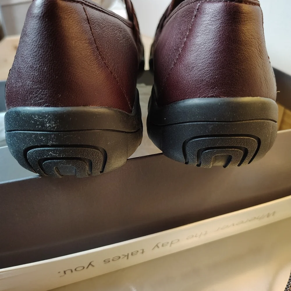 Hush Puppies 360 Women's Leather Loafers 8M